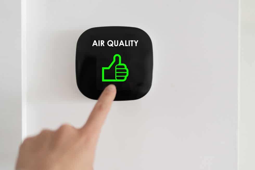 Air-Quality-AdobeStock_427581648-980×653